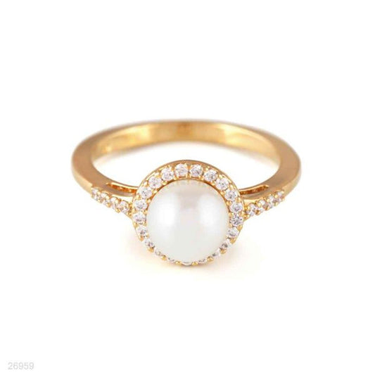 Delicate Pearl Gold Ring