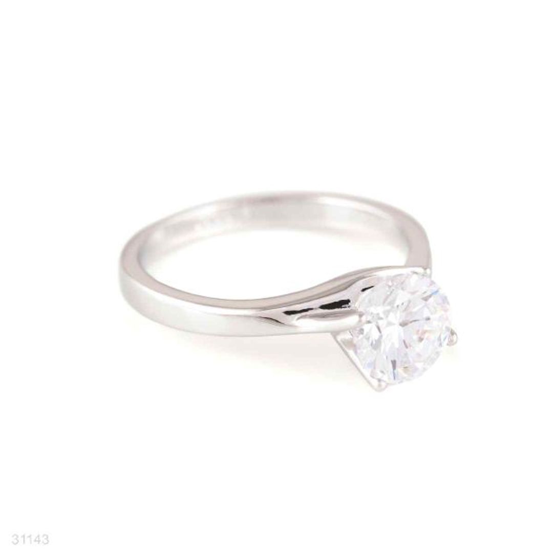 Elegant Feminine Solitaire Silver Ring