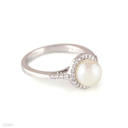 Delicate Pearl Gold Ring