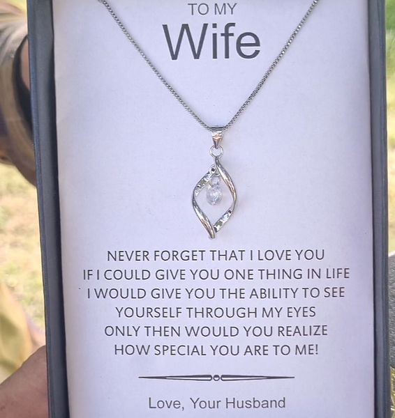 The Clavicle Pendant with Your Loving Note